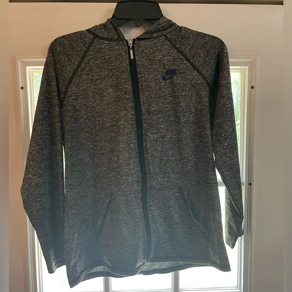 Nike Heathered Gray boys Full-Zip Hoodie size xl